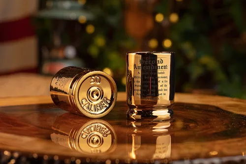 Vista 3 de Vasos de chupito de cerámica de latón 2A 50 Cal - Juego de 2 - Grabado 2A