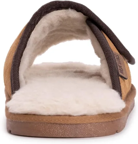 Vista 9 de MUK LUKS Zapatilla Topher con puntera abierta para hombre