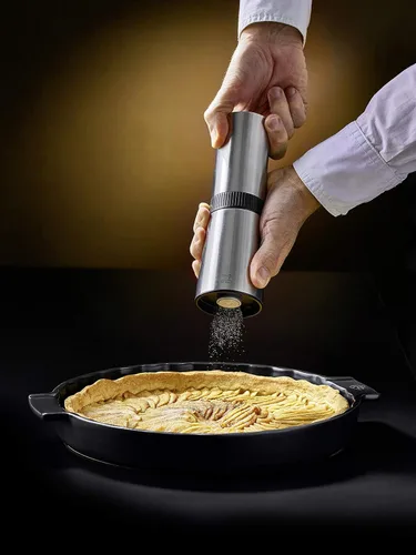 Vista 2 de Peugeot - 36904 Peugeot Lanka - Molinillo de canela, acero inoxidable, 8.75 pulgadas