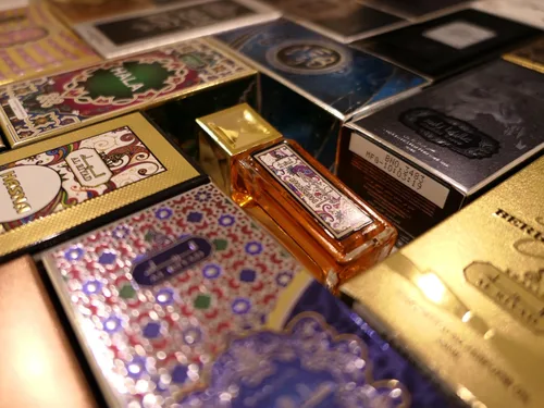 Vista 8 de Maison d'Orient GHALIHA ZAYED - Aceite de perfume pequeño rollo de 0.7 fl oz, sin alcohol. Aceites árabes/Perfumes Arabes AL RIYAD Roll On Body Oil