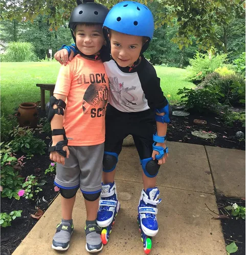 Vista 8 de Adjustable Inline Skates for Kids Ages 4–12, Light Up Wheels, Beginner Roller Skates for Boys & Girls, Outdoor & Indoor Skating Gift