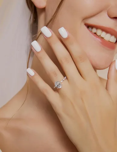 Vista 4 de EAMTI Anillo de compromiso de plata de ley 925 con circonita cúbica de corte ovalado, anillo de compromiso con halo solitario para mujer