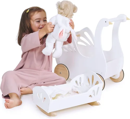 Vista 5 de Tender Leaf Toys - Cama Sweet Dreams Dolly - Cuna mecedora de madera para muñecas con ropa de cama y accesorios - Fomenta el amor y el juego