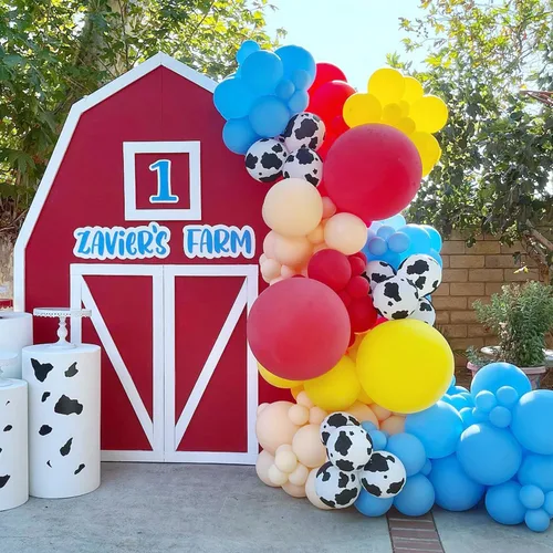 Vista 7 de Kit de guirnalda de arco de globos de vaca de 138 piezas, decoración de fiesta de animales de granja, globos con estampado de animales rojos