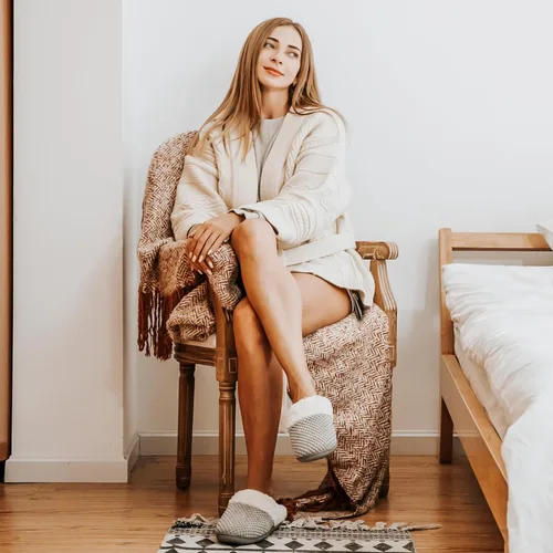 Vista 2 de ULTRAIDEAS Pantuflas de forro polar cómodas para mujer, de espuma viscoelástica, sin cordones, para interiores y exteriores