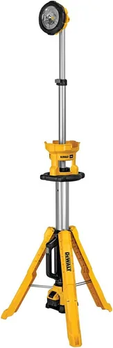 Vista 3 de DEWALT 20V MAX - Luz de trabajo LED inalámbrica y kit de base de trípode con batería y cargador incluidos (DCL079R1)