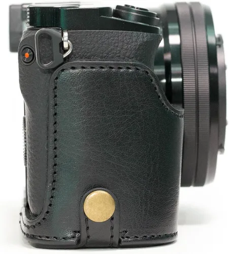 Vista 7 de MegaGear Ever Ready - Funda de piel para cámara compatible con Sony Alpha A6300, A6000