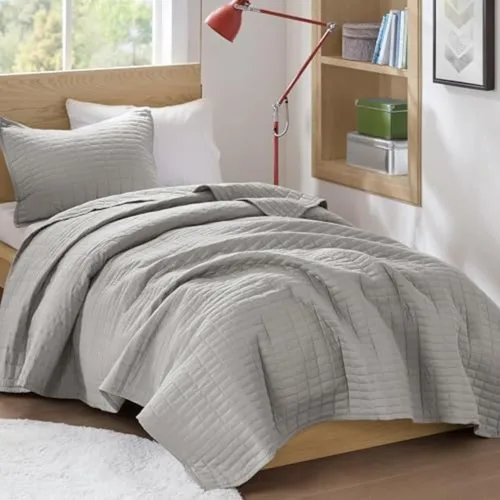 Vista 39 de Comfort Spaces Juego de edredón de tamaño King extragrande de color marfil de 120 x 118 pulgadas, colcha acolchada de verano de microfibra ligera