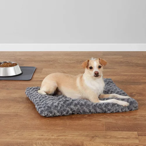 Vista 7 de Amazon Basics Cama y almohadilla para gatos y perros, lavable a máquina, interior, 23 x 18 x 2.5 pulgadas, gris