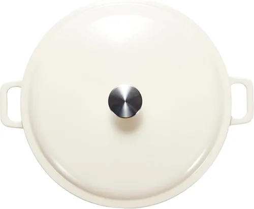 Vista 3 de Amazon Basics Cacerola Sartén Redonda de Hierro Fundido Esmaltado con Tapa para Horno, 3.3 Cuartos, Blanco