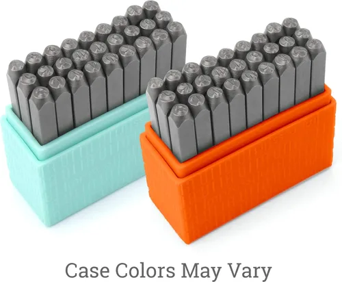 Vista 3 de Juego básico de sellos de metal Bridgette de ImpressArt, letras minúsculas y mayúsculas