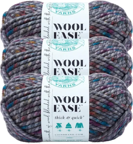 Vista 106 de Lion Brand Yarn - Ovillo de lana Wool-Ease Thick & Quick color fuerza aérea