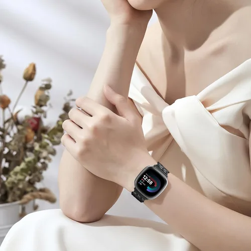 Vista 7 de Correa trenzada compatible con Fitbit Versa 4 bandas para mujer/Versa 3/Sense 1/Sense 2, cierre magnético, tela de nailon con correas de hebilla