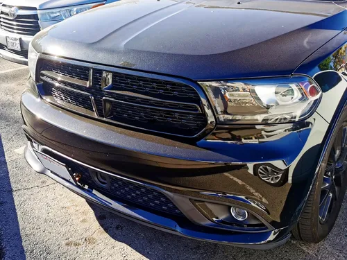 Vista 7 de iJDMTOY Kit de reubicación de placa de matrícula sin taladro para rejilla delantera, compatible con Challenger Charger Durango Grand Cherokee