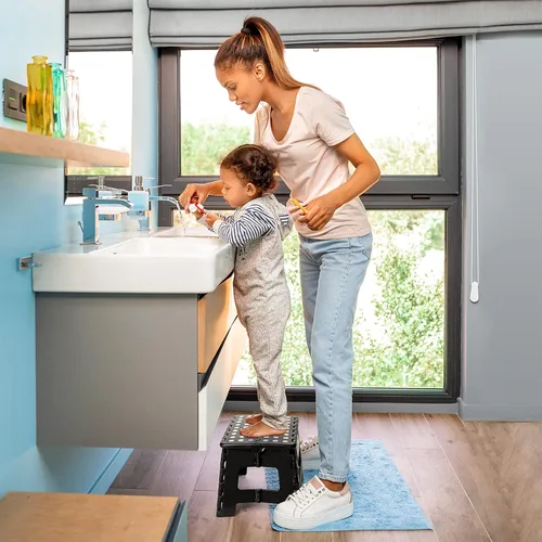 Vista 6 de Korpai Taburete plegable de 9 pulgadas para adultos, niños, taburetes plegables antideslizantes con mango portátil, taburete plegable de plástico