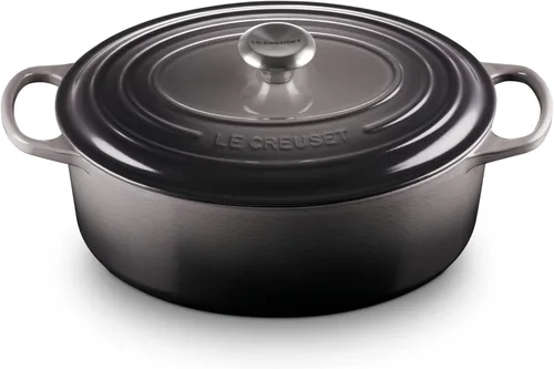Vista 32 de Le Creuset Horno holandés ovalado Signature de hierro fundido esmaltado, 2.75 cuartos de galón., Blanco