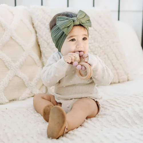 Vista 5 de Prohouse Paquete de 12 Diademas de Nylon para Bebé Cintas para el Cabello Lazos Elásticos Accesorios para el Cabello Hechos a Mano para Bebés Niñas