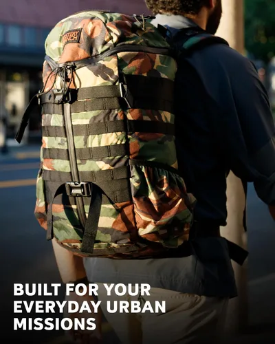 Vista 7 de Mystery Ranch Mochila de 2 días – Mochila táctica con fácil acceso y funda acolchada para computadora – Hummus, S/M