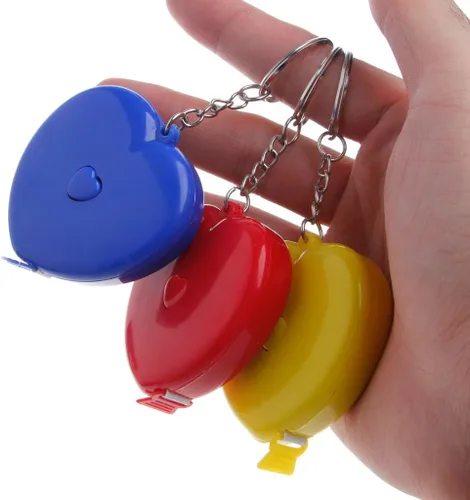 Vista 2 de Llavero Regla retráctil portátil en forma de corazón Cinta métrica 4.9 ft