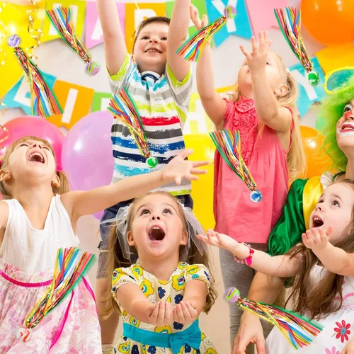 Vista 5 de 20 bolas de cometa con serpentinas coloridas, bolas inflables de goma para regalos de fiesta de cumpleaños de niños, cesta de Pascua relleno