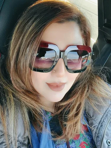 Vista 2 de Feisedy B2276 Gafas de sol cuadradas de gran tamaño con marco de brillantina multicolor