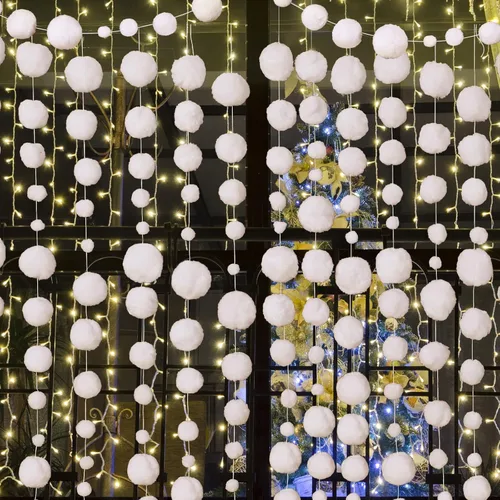 Vista 9 de Tegeme Guirnalda de bolas de nieve de invierno de 6.5 pies, guirnalda de pompones blancos para fiesta de invierno, decoración del país