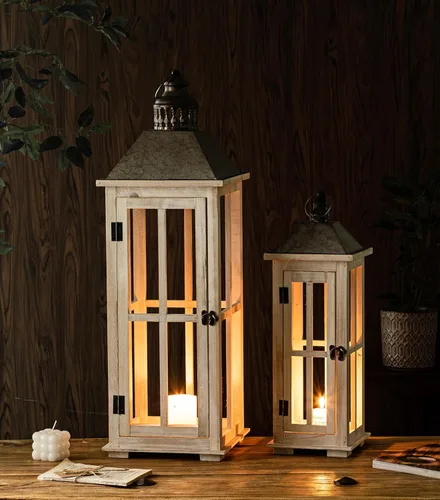 Vista 5 de TIMRIS Juego de 2 linternas decorativas grandes de madera rústica, modernas linternas de piso de lavado blanco envejecido para interioresexteriores