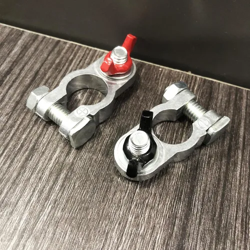 Vista 4 de Conectores de terminales de batería de automóvil, 2 piezas de clips de terminal de desconexión rápida de 4 vías, abrazaderas de terminales