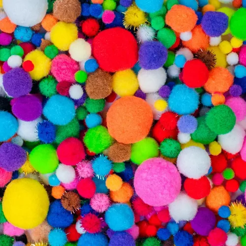 Adeweave 1000 pompones surtidos – Bolas de pompón suaves y esponjosas para manualidades – Suministros de manualidades multicolores en una caja