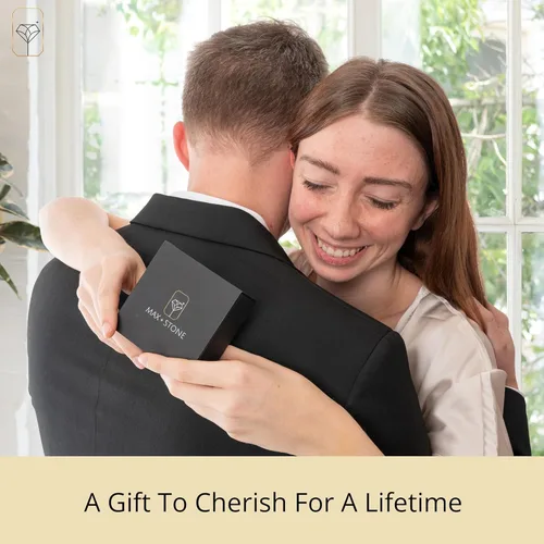 Vista 6 de 10k Yellow Gold Round Checkerboard Cut Stud Earrings (6mm) by MAX + STONE