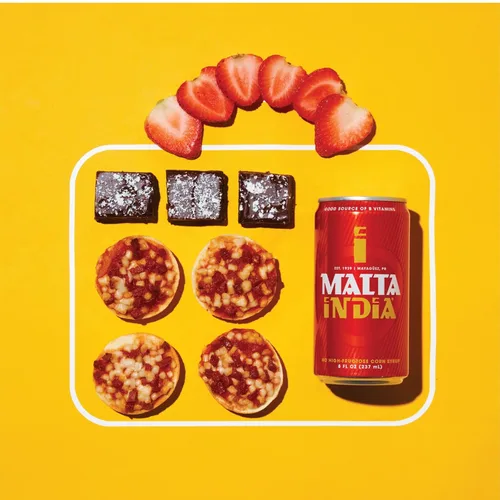 Vista 6 de Malta India - Bebida de malta sin alcohol original de Puerto Rico, 8 onzas (paquete de 6) - El embalaje puede variar