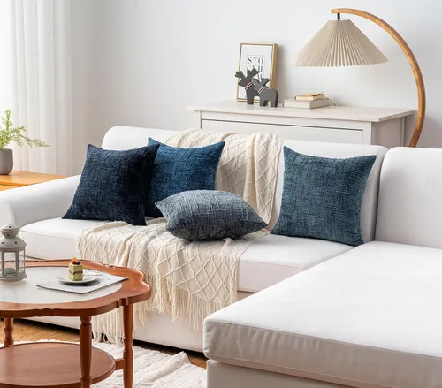 Vista 6 de Fundas de almohada decorativas de 18 x 18 pulgadas, juego de 4, suaves, sólidas, de estilo granja, fundas de almohada de chenilla para sofá, fundas