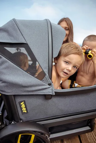 Vista 7 de Veer Cruiser XL Essentials Bundle Cochecito todo terreno de 4 plazas premium para niños Totalmente plegable Manguera lavable Incluye Cruiser