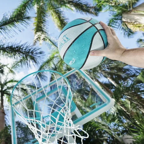 Vista 5 de Dunn-Rite Products Deck Shoot - Juego de aros de baloncesto montados junto a la piscina, elige blanco o transparente