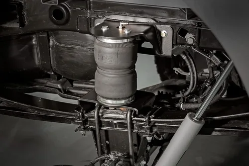 Vista 3 de Rough Country Kit de resorte neumático trasero para Ford F-150-10017 2015-2020