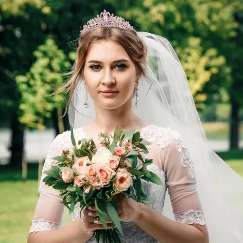 Vista 29 de Corona de princesa para mujer, tiaras de reina de cristal para niñas, accesorios para el cabello de novia, regalos para cumpleaños, boda