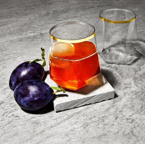 Vista 2 de Paquete de 40 copas de vino de plástico con diamantes desechables, copas de oro, copas de vino, copas de cóctel, vasos de plástico para beber, copas