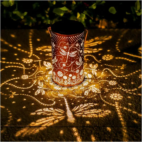 Vista 10 de Paquete de 2 linternas solares colgantes de libélula al aire libre, impermeables, luces LED solares de metal, linternas decorativas para jardín