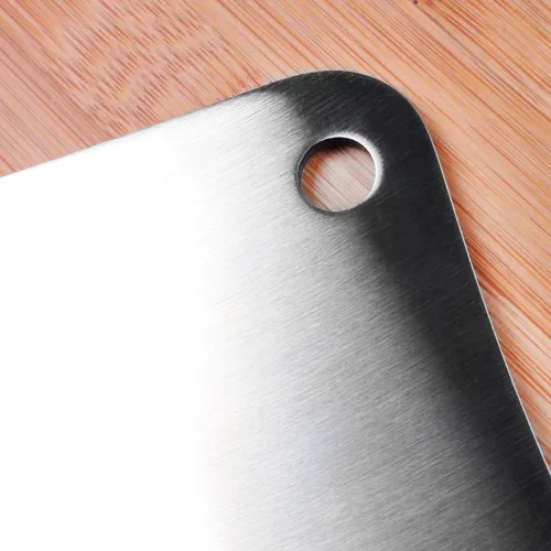 Vista 8 de Utopia Kitchen Cuchillo Cleaver de 7 pulgadas de Acero Inoxidable Cuchillos de Chef Carnicero para Carne, Verduras Cuchillo de Chef de Cocina