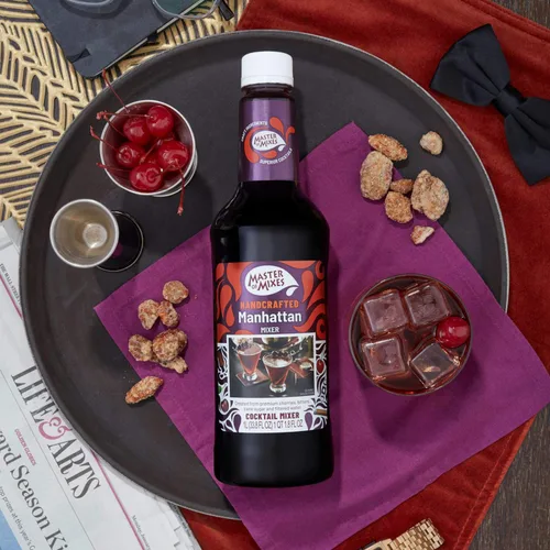 Vista 3 de Master of Mixes Manhattan - Mezcla de bebidas, lista para usar, botella de 1 litro (33.8 onzas líquidas), paquete de 3