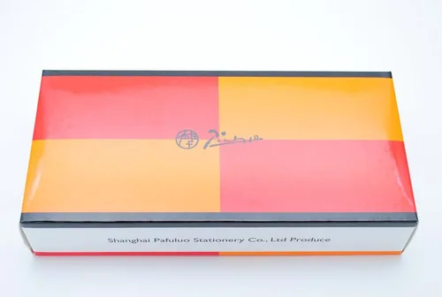 Vista 7 de Picasso 903 Pluma estilográfica Sweden Flower King en caja original, Platino