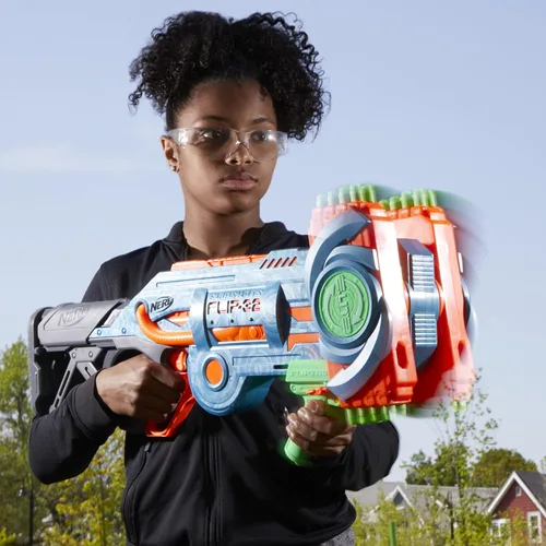 Vista 6 de Nerf Elite 2.0 Flipshots Flip-32 Blaster con 32 cañones de dardos que se voltean para duplicar tu potencia de fuego, capacidad de 32 dardos, 32