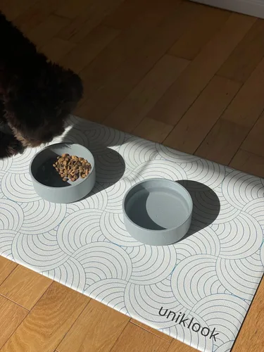 Vista 12 de Tapete de comida para perros, tapete para tazón de perro, tapete de comida para mascotas, tapete para alimentos y agua para perros, tapete