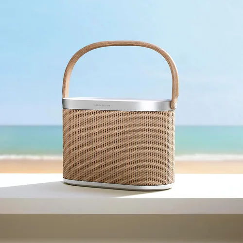 Vista 12 de Bang & Olufsen Beosound A5 Portable Bluetooth Speaker - Dark Oak Roble oscuro