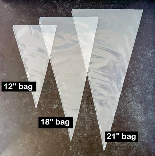 Vista 3 de Ateco 4418 Bolsas desechables de plástico para decoración de tartas y tuberías con NuPlastiQ, paquete de 100, transparentes