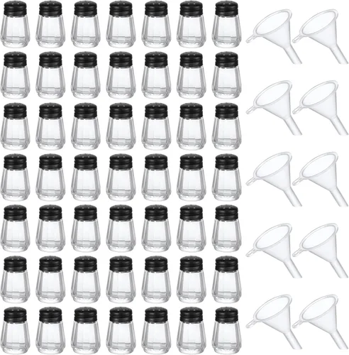 Vista 8 de Potchen 12 Piezas Mini Saleros y Pimenteros en Forma de Cubo a Granel 0.5 oz Pequeños Agitadores de Especias de Vidrio Cubo con Mini Embudos