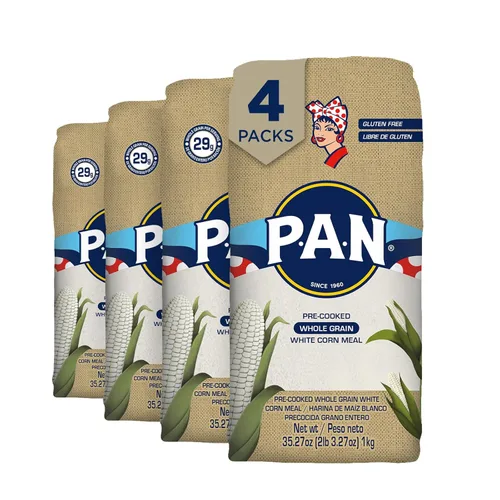 P.A.N. Harina de maíz blanco de grano entero, precocida sin gluten y harina kosher para Arepas (2.2 libras / paquete de 4)