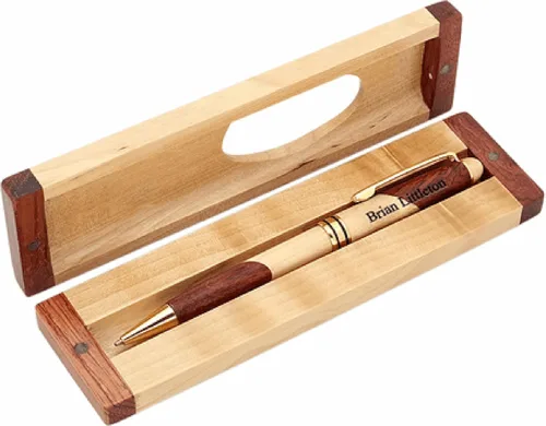 Vista 2 de Executive Gift Shoppe Bolígrafo y caja grabados de arce y palisandro con grabado personalizado